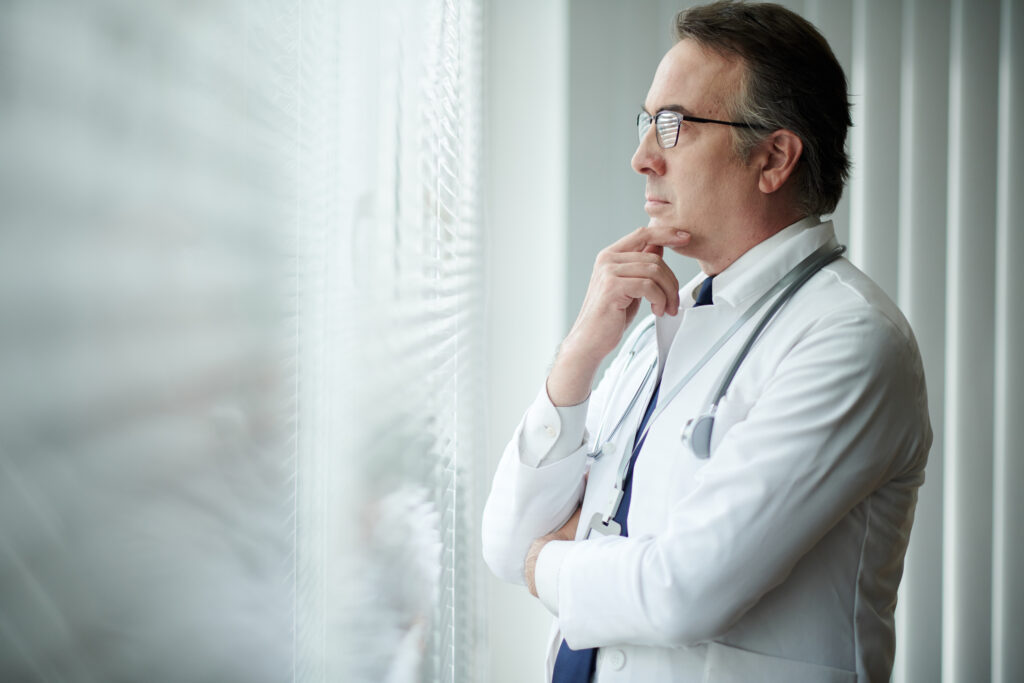 A healthcare provider considering switching EMRs in 2025 for smarter workflows.